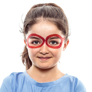 Step one, Drawing thick, glasses-style circles around the eyes with the red Brush Pen.