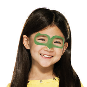 Step one, showing the start of creating green mask around eyes.