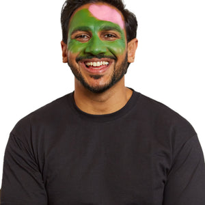 Using a sponge and pink, paint the brain to the other half of the forehead.