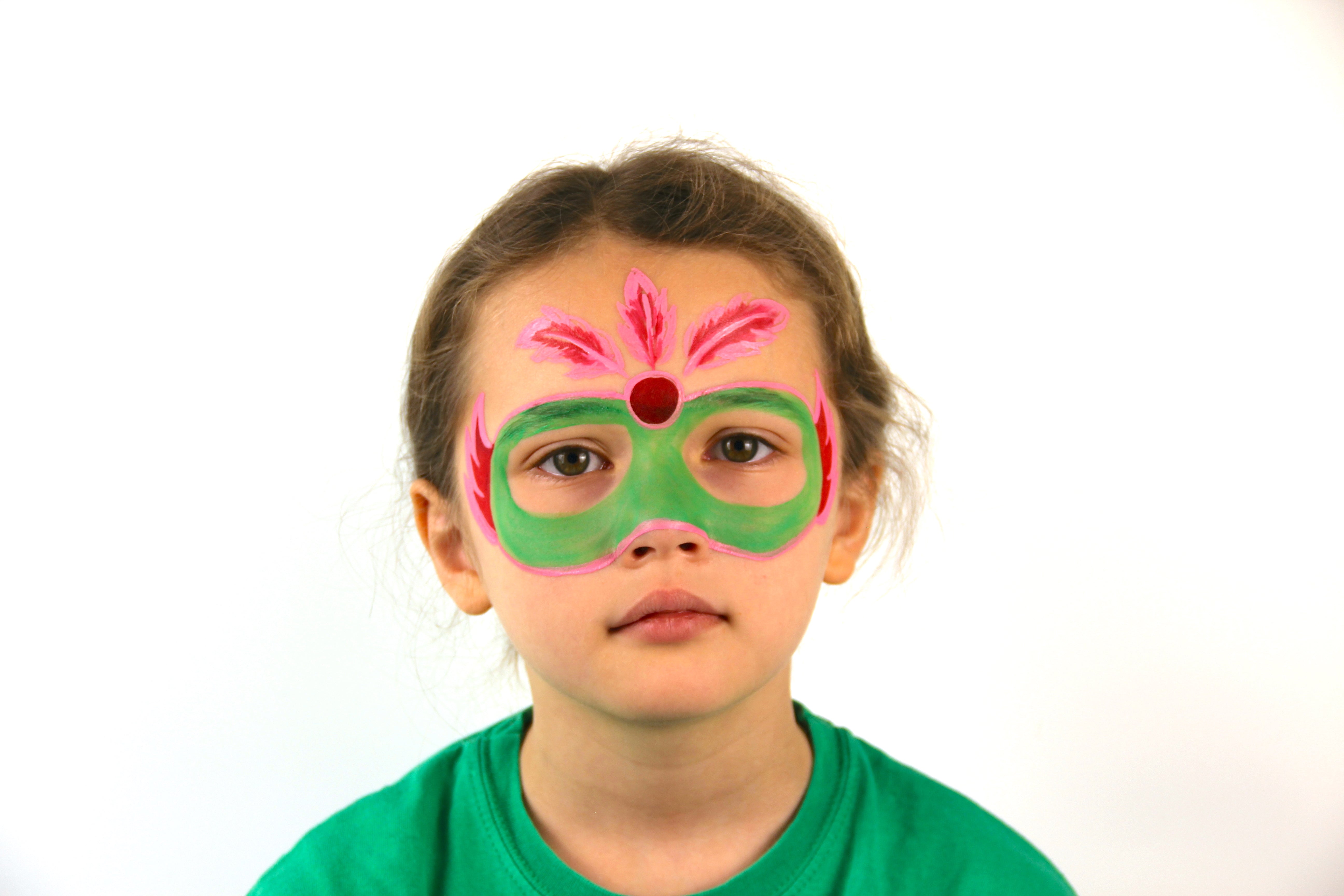 Green Mask Face Paint - 3 Easy Steps – Snazaroo (US)