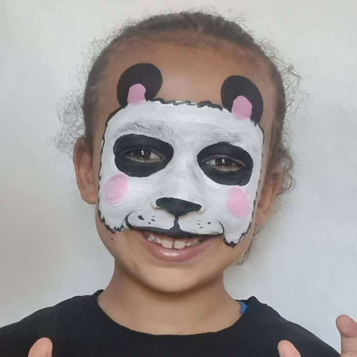 pintura facial de panda
