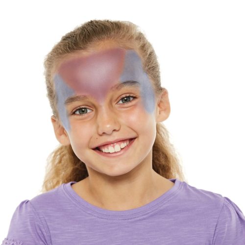 girl with step 1 of Mermaid face paint design