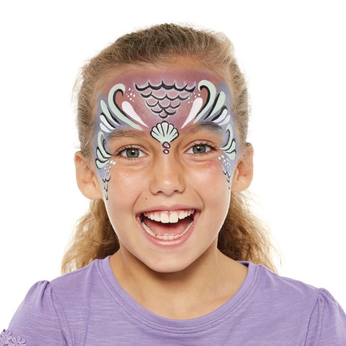 girl with Mermaid face paint design