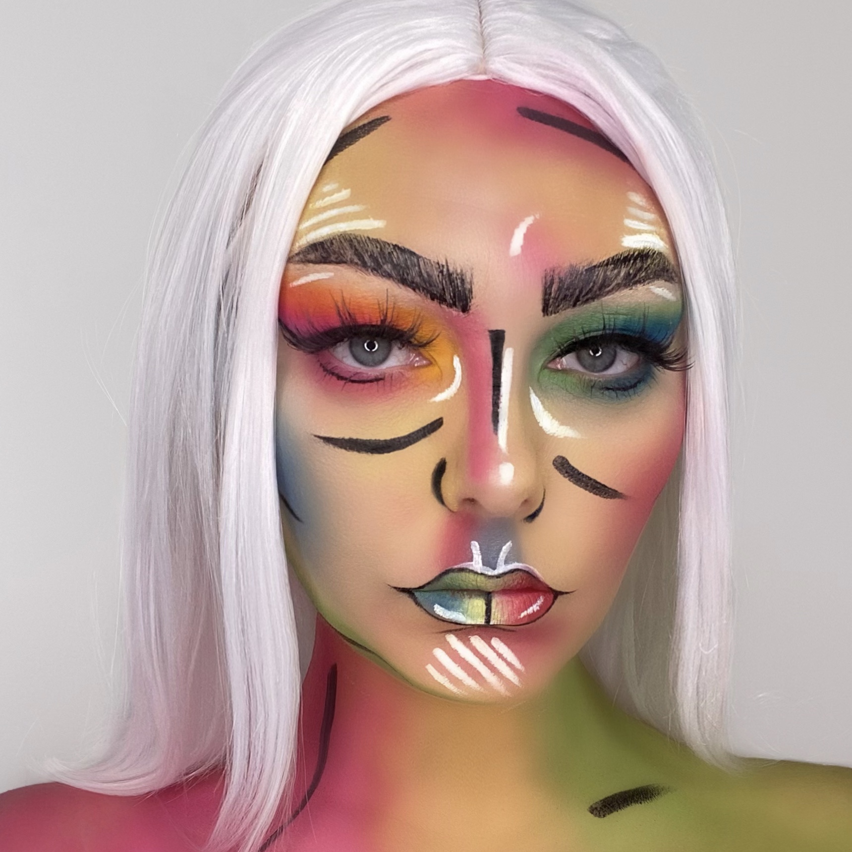 Pop Art Makeup Artist | Saubhaya Makeup