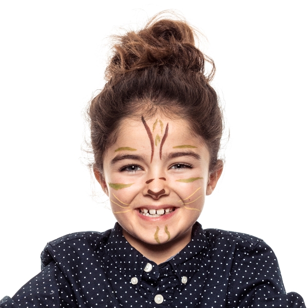 girl with Tigress face paint design