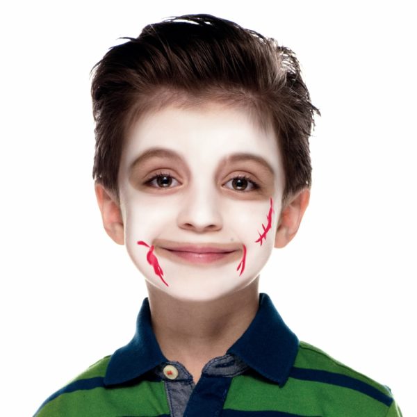 Vampire Face Paint Guide - Follow our 3 Step Vampire Guide | Snazaroo - NA